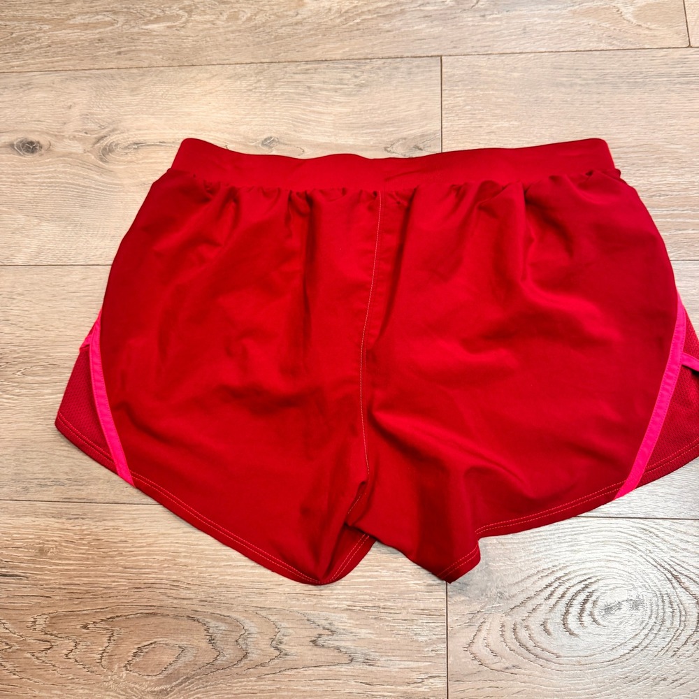 Under Armour Womens Medium Fly by 2.0 Running Shorts Pink Red Athletic Loose Fit - Picture 2 of 8